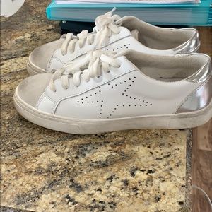 Steve Madden Rezza Sneakers